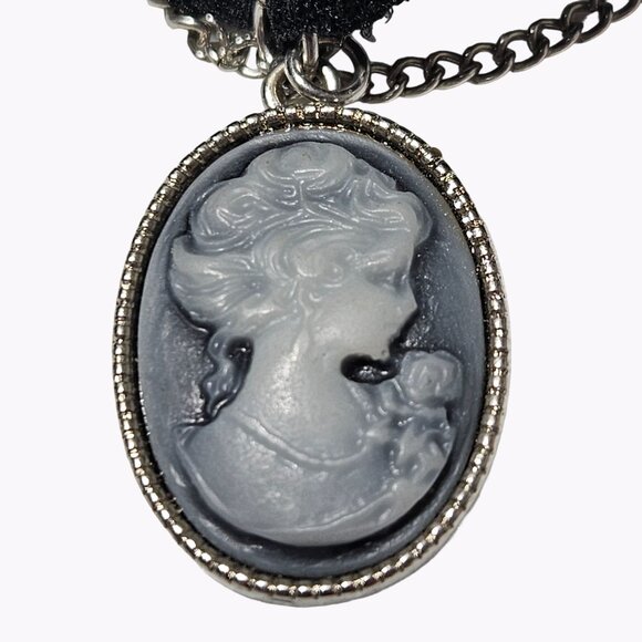 Vintage Elegant Gray Cameo Black Lace Choker Pendant Necklace Fashion Jewelry - Picture 2 of 7